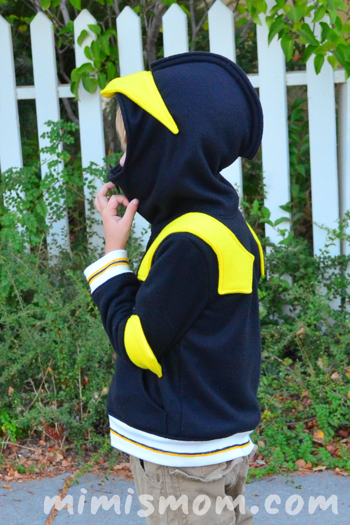 Hufflepuff Knight Hoodie - Perfect Pattern Parcel